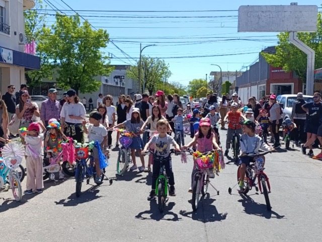 Se realiz la bicicleteada del Jardn Libertas